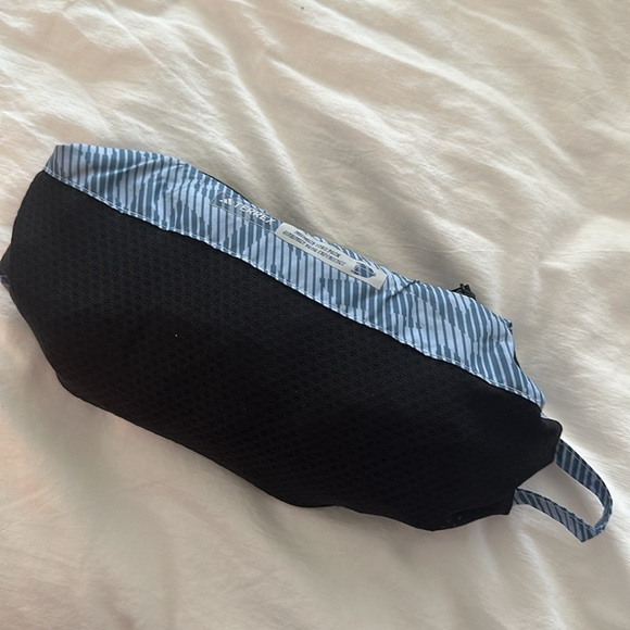 Adidas terrex trail running wind jacket, xs - Picture 12 of 12